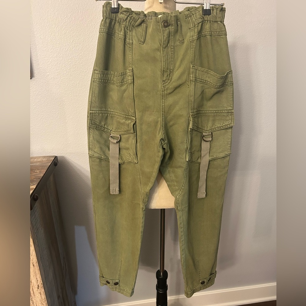 Free People Hazel Pull-On Drop Waist Jeans  Sz XS - Picture 2 of 8